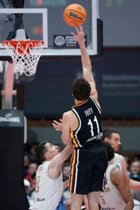 f l t r Novak Music Patrioti Levice, 8 , Brae Ivey Fitness First Wuerzburg Baskets, 11 and Andre Wesson Jr Patrioti Levice, 5 , 06 01 2026, Basketball Champions League, Fitness First Wuerzburg Baskets vs Patrioti Levice, GER, Wuerzburg, Tectake Arena Copyright: HMBxMedia xHeikoxBecker