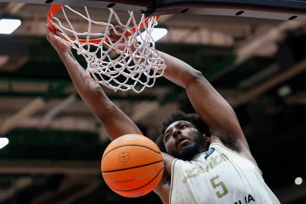 f l t r Andre Wesson Jr Patrioti Levice, 5 with a Dunk, 06 01 2026, Basketball Champions League, Fitness First Wuerzburg Baskets vs Patrioti Levice, GER, Wuerzburg, Tectake Arena Copyright: HMBxMedia xHeikoxBecker