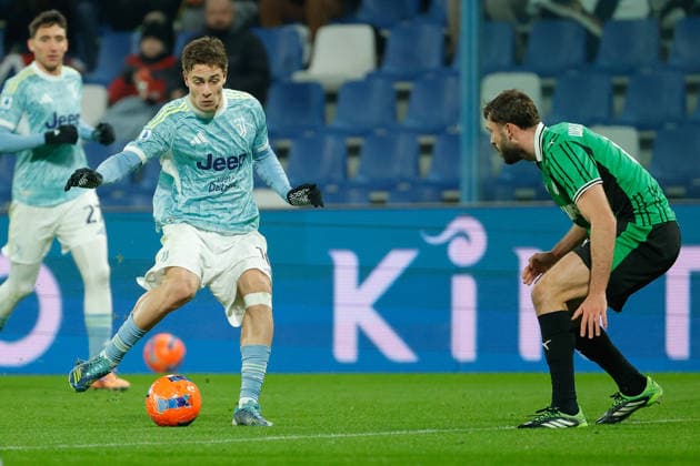 6th January 2026; Mapei Stadium, Reggio Emilia, Italy, Serie A Football, Sassuolo versus Juventus; Kenan Y& x131;ld& x131;z of Juventus FC passes with the ball  EmanuelexPennacchio Content restricted for UK based newspaper