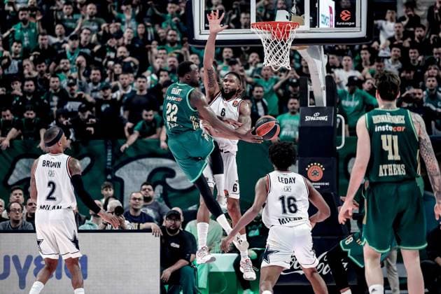 Jerian Grant, Devin Booker Panathinaikos Aktor Athens - EA7 Emporio Armani Olimpia Milano Euroleague 2025-26 Round 20 Atene, 06 01 2026 Foto MarcoBrondi CIAMILLO-CASTORIA Atene OAKA Grecia Grecia  Copyright: xMarcoxBrondix