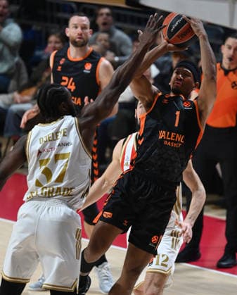 CRVENA ZVEZDA vs VALENCIA KAMERON TAYLOR, basketball player of Valencia, during the Euroleague match against Crvena Zvezda, at Aleksandar Nikolic Hall. Belgrade, 06.01.2026. photo: Nebojsa Parausic MN Press Photo BASKETBALL, EUROLEAGUE, CRVENA ZVEZDA, VALENCIA Belgrade Hala Aleksandar Nikolic Serbia Copyright: xNebojsaxParausicx xMNxPressx
