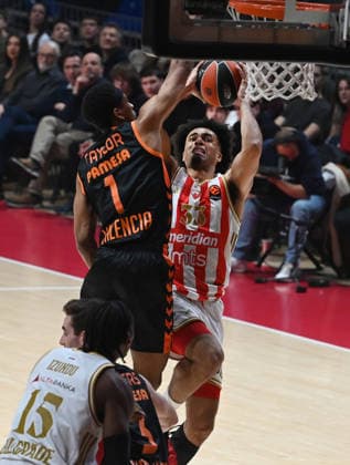 CRVENA ZVEZDA vs VALENCIA JORDAN NWORA, basketball player of Crvena Zvezda, during the Euroleague match against Valencia, at Aleksandar Nikolic Hall. Belgrade, 06.01.2026. photo: Nebojsa Parausic MN Press Photo BASKETBALL, EUROLEAGUE, CRVENA ZVEZDA, VALENCIA Belgrade Hala Aleksandar Nikolic Serbia Copyright: xNebojsaxParausicx xMNxPressx