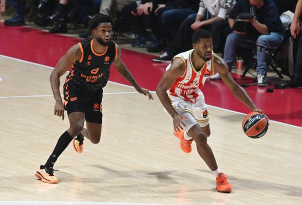 CRVENA ZVEZDA vs VALENCIA JARED BUTLER, basketball player of Crvena Zvezda, during the Euroleague match against Valencia, at Aleksandar Nikolic Hall. Belgrade, 06.01.2026. photo: Nebojsa Parausic MN Press Photo BASKETBALL, EUROLEAGUE, CRVENA ZVEZDA, VALENCIA Belgrade Hala Aleksandar Nikolic Serbia Copyright: xNebojsaxParausicx xMNxPressx