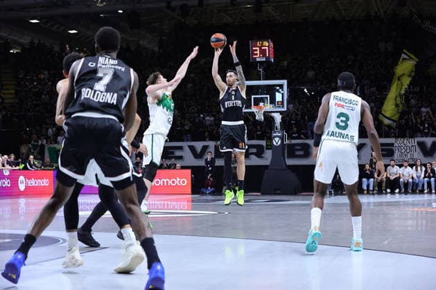 BASKET - Euroleague - Virtus Bologna vs Zalgiris Kaunas 01 Luca VILDOZA Virtus Match BASKETBALL - EUROLEAGUE Virtus Bologna vs Zalgiris Kaunas 06-01-2026 during Virtus Bologna vs Zalgiris Kaunas, Basketball Euroleague match in Bologna, Italy, January 06 2026 Bologna Italy  Copyright: xIPAxSport ABACAx