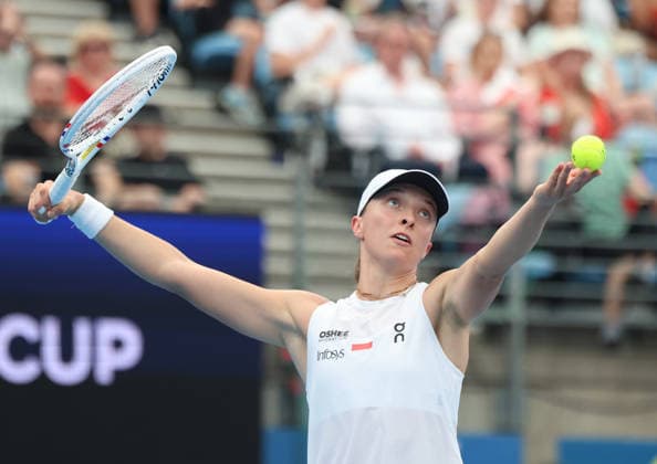 January 7, 2026, Sydney, New South Wales, Australia: IGA SWIATEK of Poland during the match against S. LAMENS of Netherlands in the single competition group F during the United Cup at Ken Rosewall Arena, Sydney, Australia. Sydney Australia - ZUMAc278 20260107_zsp_c278_016 Copyright: xMarcinxCholewinskix