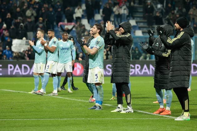 January 6, 2026, Reggio Emilia, Italy: Juventus Fc s players celebrate their victory at the end of the match during the Italian Serie A soccer match between US Sassuolo Calcio and Juventus Fc at Mapei Stadium CittÃ del Tricolore . Final score US Sassuolo Calcio 0:3 Juventus Fc Reggio Emilia Italy - ZUMAs197 20260106_aaa_s197_280 Copyright: xEmanuelexPennacchiox