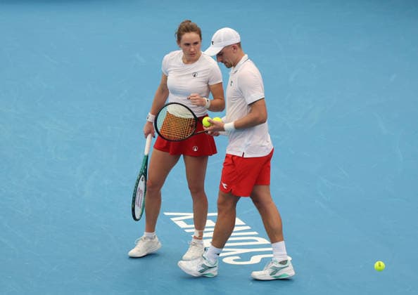 January 7, 2026, Sydney, New South Wales, Australia: JAN ZIELINSKI and KATARZYNA KAWA of Poland during the match against team Netherlands in double mikst competition group F during the United Cup at Ken Rosewall Arena, Sydney, Australia. Sydney Australia - ZUMAc278 20260107_zsp_c278_030 Copyright: xMarcinxCholewinskix