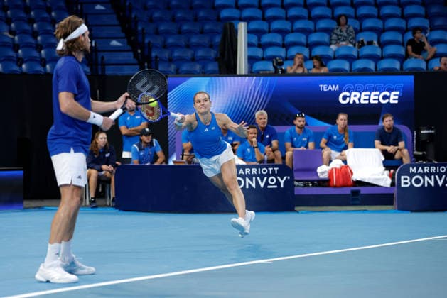 TENNIS UNITED CUP PERTH, Maria Sakkari and Stefanos Tsitsipas of Greece in action against Coco Gauff and Christian Harrison of the USA during the United Cup quarter-final doubles match between Greece and the USA at RAC Arena in Perth, Wednesday, January 7, 2026. ( NO ARCHIVING, EDITORIAL USE ONLY PERTH Western Australia Australia  Copyright: xRICHARDxWAINWRIGHTx 20260107165348323676