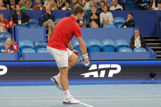 TENNIS UNITED CUP PERTH, Stan Wawrinka of Switzerland breaks has racket after losing a set point against Sebastian Baez of Argentina during the United Cup quarter-final match between Argentina and Switzerland at RAC Arena in Perth, Wednesday, January 7, 2026. ( NO ARCHIVING, EDITORIAL USE ONLY PERTH Western Australia Australia  Copyright: xRICHARDxWAINWRIGHTx 20260107121136672075