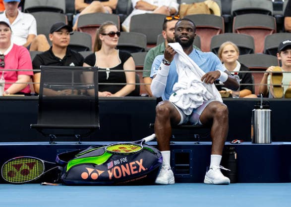 January 7, 2026, Brisbane, Qld, Australia: FRANCES TIAFOE of the United States sits on the bench during his MenÃ¢â‚¬â ¢s Singles round of 16 match against DANIIL MEDVEDEV of Russia at the Brisbane International. Brisbane Australia - ZUMAt173 20260107_zsp_t173_031 Copyright: xStephanexThomasx