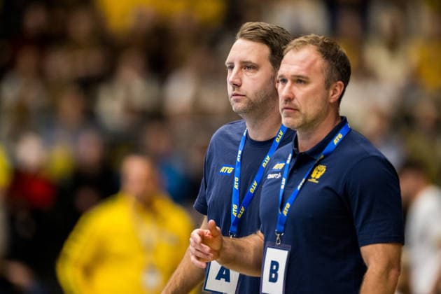 260107 Assistant coach Patrik Fahlgren and Head coach Michael Apelgren of Sweden during the international friendly handball match between Sweden and Brazil on January 7, 2026 in Partille Photo Mathias Bergeld BILDBYRAN code MB MB1272 handball handball handball international friendly sverige sweden brazil bbeng träningsmatch träningslandskamp  Copyright: MATHIASxBERGELD BB260107MB023
