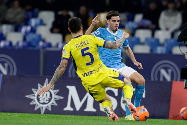 Italy: Serie a football match SSC Napoli vs Hellas Verona Napoli s Spanish defender Miguel Gutierrez challenges for the ball with Verona s Spanish defender Unai Nunez during the Serie A football match between SSC Napoli vs Hellas Verona at the Diego Armando Maradona Stadium in Naples on January 07, 2026. _BPH7025 Copyright: xAntonioxBalascox