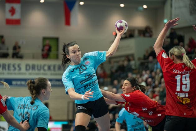 Jana Scheib THC, 20 , Engelina Alida Corona Molenaar Halle, 7 , Lea Gruber Halle, 19 , SV Union Halle Neustadt vs Thüringer HC, Handball, 1 Bundesliga Women, Season 2025 26, 12 Matchday, 07 01 2026 Halle SWH Arena Sachsen Anhalt Germany