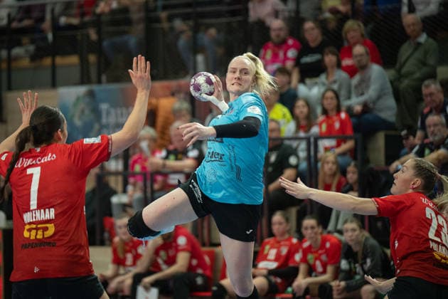 Engelina Alida Corona Molenaar Halle, 7 , Johanna Reichert THC, 29 , Marie Polakova Halle, 23 , SV Union Halle Neustadt vs Thüringer HC, Handball, 1 Bundesliga Women, Season 2025 26, 12 Matchday, 07 01 2026 Halle SWH Arena Sachsen Anhalt Germany