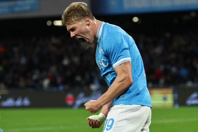 Rasmus Hojlund of SSC Napoli celebrates after scoring a goal, later disalloweb by the Video Assistant Referee (VAR), during the Serie A 2025 2026 football match between SSC Napoli and Hellas Verona at Diego Armando Maradona stadium in Naples (Italy), January 7, 2026. cesarexpurini