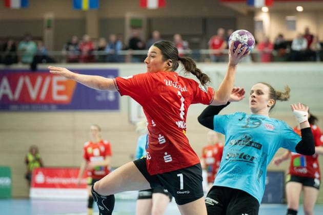Engelina Alida Corona Molenaar Halle, 7 , Johanna Reichert THC, 29 , SV Union Halle Neustadt vs Thüringer HC, Handball, 1 Bundesliga Women, Season 2025 26, 12 Matchday, 07 01 2026 Halle SWH Arena Sachsen Anhalt Germany