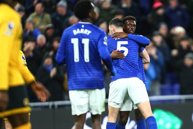 Everton v Wolverhampton Wanderers, Premier League Michael Keane of Everton scores a GOAL 1-0 and celebrates with Tim Iroegbunam of Everton during the Everton v Wolverhampton Wanderers Premier League match at the Hill Dickinson Stadium, Liverpool, England on 7 January 2026 Credit: Luke Williams Every Second Media Editorial use only. All images are copyright Every Second Media Limited. No images may be reproduced without prior permission. All rights reserved. Premier League and Football League images are subject to licensing agreements with Football DataCo Limited. see https: www.football-dataco.com Copyright: xIMAGO EveryxSecondxMediax ESM-1741-0020 LukexWilliamsx xEveryxSecondxMediax