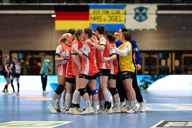 Handball I Women I Season 2025 2026 I 1 HBF I 12 Matchday I Buxtehuder SV HSG Blomberg Lippe I 07 01 2026 Cheers, excitement, enthusiasm, euphoria, joy, happiness, cheerfulness at HSG Blomberg Lippe together Buxtehude Halle Nord Niedersachsen Germany Copyright: xLobeca FelixxSchlikisx