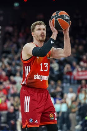 Andreas Obst FC Bayern Basketball, 13 on free throw, GER, FC Bayern Basketball vs Kosner Baskonia Vitoria Gasteiz, Basketball, Euroleague, Matchday 20, Season 2025 2026, 07 01 2026, GER, FC Bayern Basketball vs Kosner Baskonia Vitoria Gasteiz, Basketball, Euroleague, Matchday 20, Season 2025 2026, 07 01 2026 Muenchen Copyright: xEibner-Pressefoto JennixMaulx EP_JML