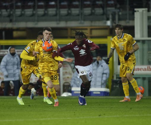 CALCIO - Serie A - Torino FC vs Udinese Calcio Alieu Nije of Torino FC and Lennon Miller of Udinese Calcio during the Italian Serie A, 2025 26 season, football match between Torino FC and Udinese Calcio, on 07 January 2026 at Stadio Olimpico â?? Grande Torino , Turin Italy. Photo Nderim KACELI Turin Italy  Copyright: xIPAxSport ABACAx