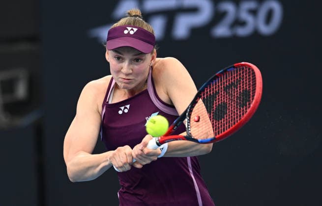 TENNIS BRISBANE INTERNATIONAL, Elena Rybakina of Kazakhstan in action against Paula Badosa of Spain during day five of the Brisbane International tennis tournament at Pat Rafter Arena in Brisbane, Thursday, January 8, 2026. ( NO ARCHIVING, EDITORIAL USE ONLY BRISBANE QUEENSLAND AUSTRALIA  Copyright: xDARRENxENGLANDx 20260108188352077027
