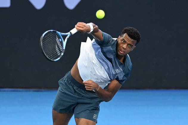 TENNIS BRISBANE INTERNATIONAL, Giovanni Mpetshi Perricard of France in action against Rinky Hijikata of Australia during day five of the Brisbane International tennis tournament at Pat Rafter Arena in Brisbane, Thursday, January 8, 2026. ( NO ARCHIVING, EDITORIAL USE ONLY BRISBANE QUEENSLAND AUSTRALIA  Copyright: xDARRENxENGLANDx 20260108181335423510