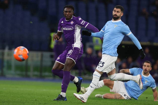 Rome, Italy - January 7, 2026: Moise Kean of Fiorentina, Elseid Hysaj of SS Lazio seen in action during the Serie A Enilive 2025-2026 football match between SS Lazio vs ACF Fiorentina at Olympic Stadium.  Copyright: xmarcoxiacobuccix xipa-agency.netx xmarcoxiacobuccix IPA_Agency_IPA69798513  Copyright: xIMAGO marcoxiacobuccix xipa-agency.netx xIMAGO IndependentxPhotoxAgencyxInt.x IPA_Agency_IPA69798513