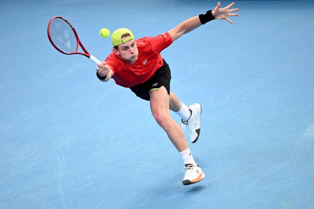 TENNIS UNITED CUP SYDNEY, Zizou Bergs of Belgium plays a shot during the men™s quarterfinal match against Jakub Mensik of Czechia in the 2026 United Cup at Ken Rosewall Arena in Sydney, Thursday, January 8, 2026. ( NO ARCHIVING, EDITORIAL USE ONLY SYDNEY NEW SOUTH WALES AUSTRALIA  Copyright: xDANxHIMBRECHTSx 20260108149367673016