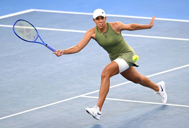 TENNIS BRISBANE INTERNATIONAL, Madison Keys of the USA in action against Diana Shnaider of Russia during day five of the Brisbane International tennis tournament at Pat Rafter Arena in Brisbane, Thursday, January 8, 2026. ( NO ARCHIVING, EDITORIAL USE ONLY BRISBANE QUEENSLAND AUSTRALIA  Copyright: xDARRENxENGLANDx 20260108149402639479
