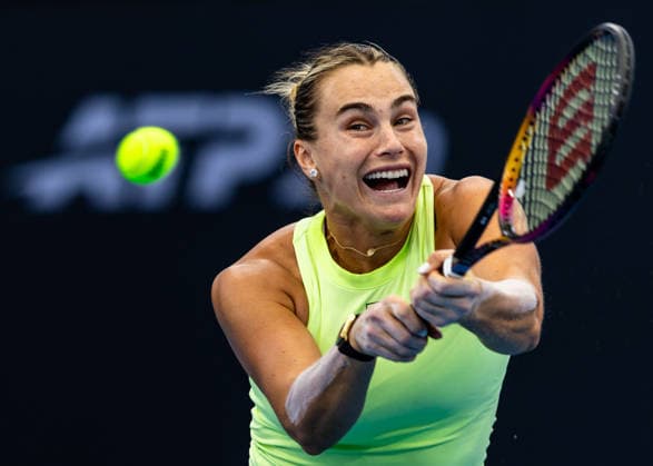 January 8, 2026, Brisbane, Qld, Australia: ARYNA SABALENKA of Belarus plays a backhand during her WomenÃ¢â‚¬â ¢s Singles round of 16 match against SORANA CIRSTEA of Romania at the Brisbane International. Brisbane Australia - ZUMAt173 20260108_zsp_t173_001 Copyright: xStephanexThomasx
