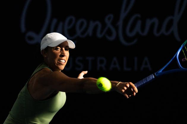 January 8, 2026, Brisbane, Qld, Australia: MADISON KEYS of the United States plays a backhand during her WomenÃ¢â‚¬â ¢s Singles match against DIANA SHNAIDER of Russia at the Brisbane International. Brisbane Australia - ZUMAt173 20260108_zsp_t173_036 Copyright: xStephanexThomasx