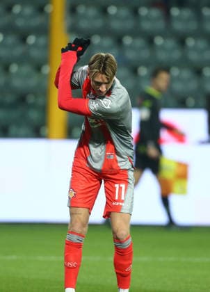 Cremonese Dennis Johnsen esultanza goal 1-0 during the Serie A soccer match between Cremonese and Cagliari at the Giovanni Zini in Cremona, north west Italy - GiovedÃ¬ , 8 Gennaio 2026. - Soccer .  Copyright: xAlbertoxMariani LaPressex