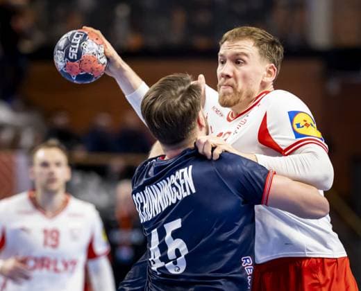 ALMERE - Denmark s Simon Bogetoft Pytlick in action against Norway s Simen Nicolay Schonningsen during the Norway-Denmark Golden League handball match. The handball players are preparing for the European Championship, EM, Europameisterschaft SEM VAN DER WAL ANP xVIxANPxSportx xxANPxIVx 546711794 originalFilename: 546711794.jpg