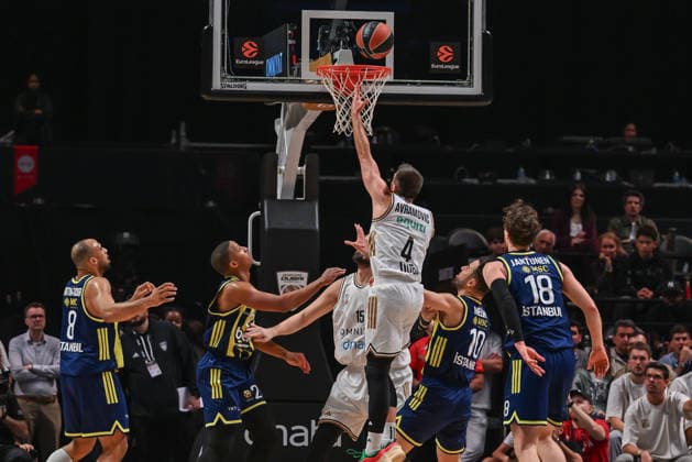 Dubai Basketball v Fenerbahce Beko - EuroLeague DUBAI, UNITED ARAB EMIRATES - JANUARY 8: Aleksa Avramovic (C) of Dubai Basketball in action during the EuroLeague 2025-26 season game between Dubai Basketball and Fenerbahce Beko at the Coca Cola Arena in Dubai, United Arab Emirates on January 8, 2026. Waleed Zein Anadolu Dubai United Arab Emirates. Editorial use only. Please get in touch for any other usage.  Copyright: x2026xAnadoluxWaleedxZeinx