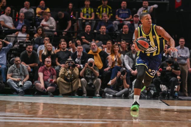 Dubai Basketball v Fenerbahce Beko - EuroLeague DUBAI, UNITED ARAB EMIRATES - JANUARY 8: Devon Hall of Fenerbahce Beko in action during the EuroLeague 2025-26 season game between Dubai Basketball and Fenerbahce Beko at the Coca Cola Arena in Dubai, United Arab Emirates on January 8, 2026. Waleed Zein Anadolu Dubai United Arab Emirates. Editorial use only. Please get in touch for any other usage.  Copyright: x2026xAnadoluxWaleedxZeinx