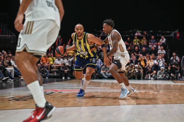 Dubai Basketball v Fenerbahce Beko - EuroLeague DUBAI, UNITED ARAB EMIRATES - JANUARY 8: Talen Horton-Tucker (C) of Fenerbahce Beko in action during the EuroLeague 2025-26 season game between Dubai Basketball and Fenerbahce Beko at the Coca Cola Arena in Dubai, United Arab Emirates on January 8, 2026. Waleed Zein Anadolu Dubai United Arab Emirates. Editorial use only. Please get in touch for any other usage.  Copyright: x2026xAnadoluxWaleedxZeinx