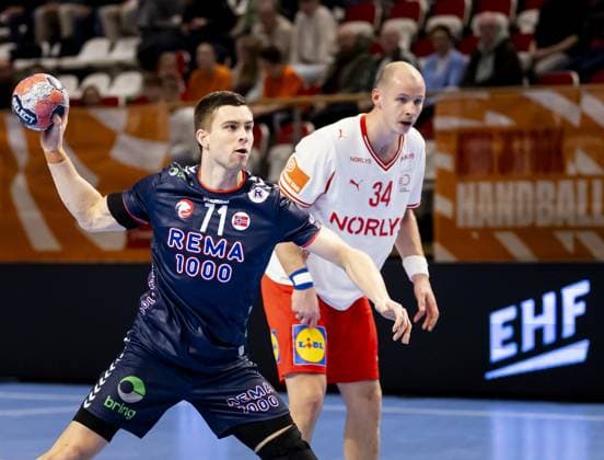 ALMERE - Norway s Alexandre Christoffersen Blonz in action against Denmark s Simon Hald Jensen during the Norway-Denmark Golden League handball match. The handball players are preparing for the European Championship, EM, Europameisterschaft SEM VAN DER WAL ANP xVIxANPxSportx xxANPxIVx 546713586 originalFilename: 546713586.jpg