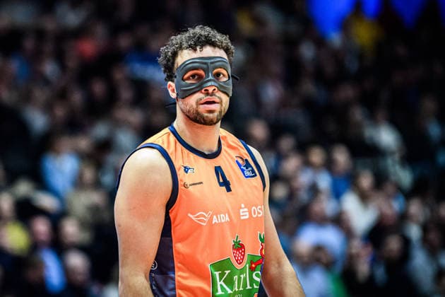 easycredit BBL Basketball Bundesliga 2025 2026 15 Matchday 08 01 2026 Science City Jena vs ROSTOCK SEAWOLVES Elias Baggette Rostock with face mask, Portrait Sparkassen Arena