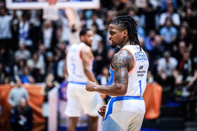 easycredit BBL Basketball Bundesliga 2025 2026 15 Matchday 08 01 2026 Science City Jena vs ROSTOCK SEAWOLVES Uchenna Iroegbu Jena emotional, Portrait Sparkassen Arena
