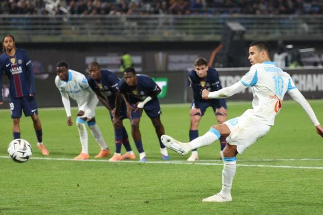 OM - PSG au Koweit PHOTOPQR LA PROVENCE PHILIPPE LAURENSON ; KowevØt ; 08 01 2026 ; Trophv e des champions : l‚ÄôOlympique de Marseille (OM) affronte le Paris Saint-Germain (PSG) au Jaber Al-Ahmad International Stadium de KowevØt City (KowevØt) KowevØt KowevØt France  Copyright: xPHOTOPQR LAxPROVENCE MAXPPPxPHILIPPExLAURENSONx 20260108PVL8356 20260108PVL8356