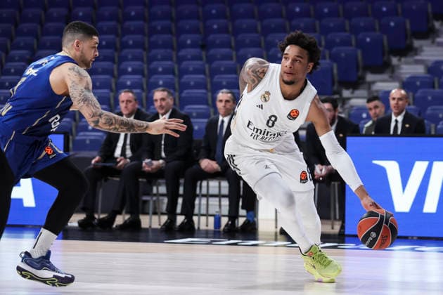 January 8, 2026, Madrid, Madrid, Spain: Chuma Okeke of Real Madrid in action during the EuroLeague Regular Season Round 21 match between Real Madrid and Maccabi Tel Aviv at Movistar Arena on January 08 2026, in Madrid, Spain. Madrid Spain - ZUMAa181 20260108_zaa_a181_030 Copyright: xIrinaxR.xHipolitox