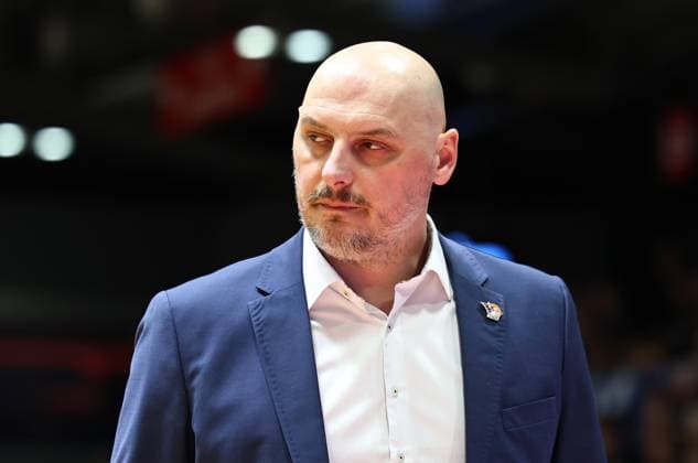 GER, Basketball, Science City Jena vs Rostock Seawolves 08 01 2026, Jena, Sparkassenarena, GER, Season 2025 2026, Basketball Bundesliga easycredit BBL, 15 BBL Matchday, Science City Jena vs Rostock Seawolves in the picture Head Coach Przemyslaw Frasunkiewicz Rostock