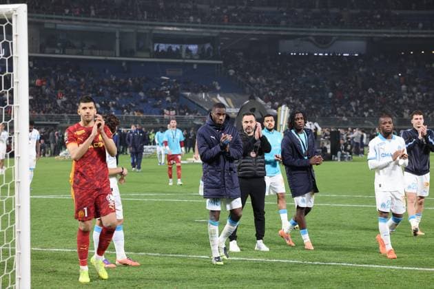 OM-PSG au Koweit PHOTOPQR LA PROVENCE PHILIPPE LAURENSON ; KowevØt ; 08 01 2026 ; Trophv e des champions : l‚ÄôOlympique de Marseille (OM) affronte le Paris Saint-Germain (PSG) au Jaber Al-Ahmad International Stadium de KowevØt City (KowevØt) KowevØt KowevØt France  Copyright: xPHOTOPQR LAxPROVENCE MAXPPPxPHILIPPExLAURENSONx 20260108PVL8427 20260108PVL8427