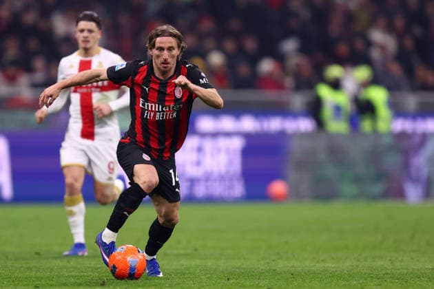 Luka Modric (Ac Milan) controls the ball, Serie A, AC Milan v Genoa CFC, Giuseppe Meazza, January 8, 2026, Milan, Italy.