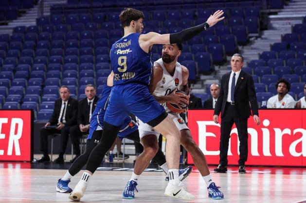 January 8, 2026, Madrid, Madrid, Spain: Trey Lyles of Real Madrid in action during the EuroLeague Regular Season Round 21 match between Real Madrid and Maccabi Tel Aviv at Movistar Arena on January 08 2026, in Madrid, Spain. Madrid Spain - ZUMAa181 20260108_zaa_a181_068 Copyright: xIrinaxR.xHipolitox