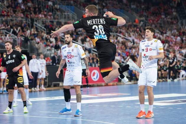 ZAGREB, CROATIA - JANUARY 8, 2026: Friendly match between Croatia and Germany, preparation for EURO 2026. MERTENS Lukas (36), SUSNJA Leon (52), KLARICA Luka Lovre (9) 