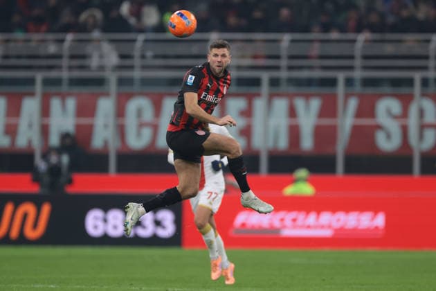 Milan, Italy, 8th January 2026. Niklas Fullkrug of AC Milan heads the ball on during the AC Milan vs Genoa Serie A match at Giuseppe Meazza, Milan. Picture credit should read: Jonathan Moscrop Sportimage EDITORIAL USE ONLY. No use with unauthorised audio, video, data, fixture lists, club league logos or live services. Online in-match use limited to 120 images, no video emulation. No use in betting, games or single club league player publications. SPI_046_JM_MILAN_GENOA_ SPI-4409-0046