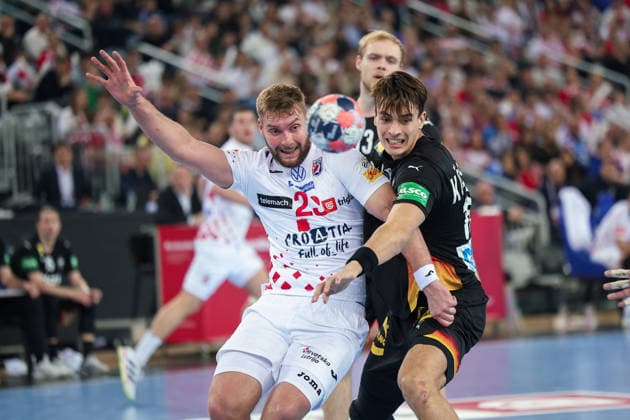 ZAGREB, CROATIA - JANUARY 8, 2026: Friendly match between Croatia and Germany, preparation for EURO 2026. RAUZAN Zlatko (23), KOSTER Julian (18) 