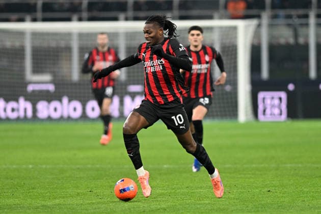 RAFAEL LEAO, Milan, Serie A 2025-26, Milan-Genoa 1-1, azione, action, single shot SERIE A 2025-26 MILAN-GENOA 1-1