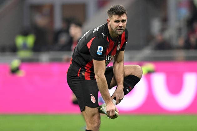 NICLAS FULLKRUG, Milan, Serie A 2025-26, Milan-Genoa 1-1, azione, action, single shot, gesti, scarpa SERIE A 2025-26 MILAN-GENOA 1-1